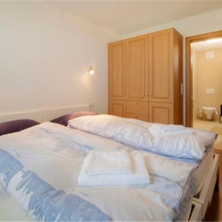Residenz Ambassador B11 Apartment Leukerbad Bagian luar foto