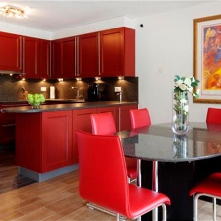 Residenz Ambassador B11 Apartment Leukerbad Bagian luar foto