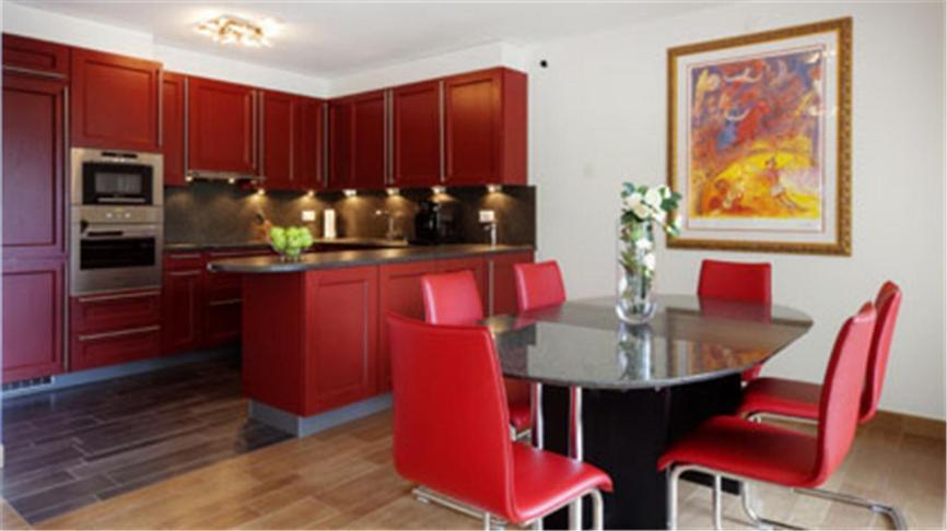 Residenz Ambassador B11 Apartment Leukerbad Bagian luar foto